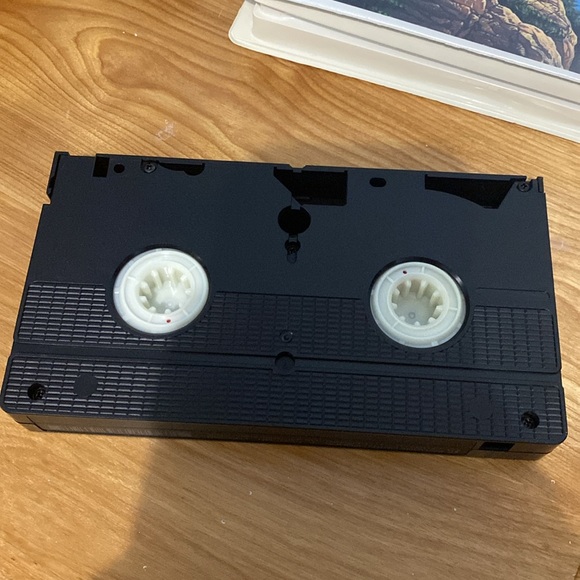 Disney Homeward Bound VHS - Picture 3 of 4